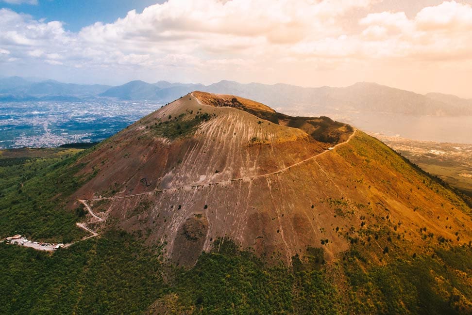 Naples-Vesuvio-Volcano-972x650